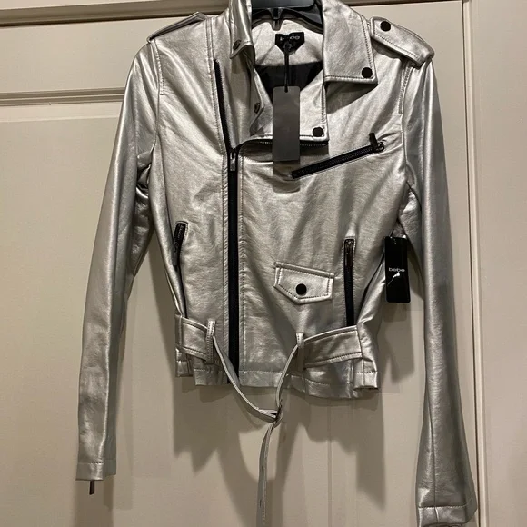 BEBE MOTORCYCLE JACKET SILVER NWT Vegan Faux Leather size-S - Picture 6 of 9
